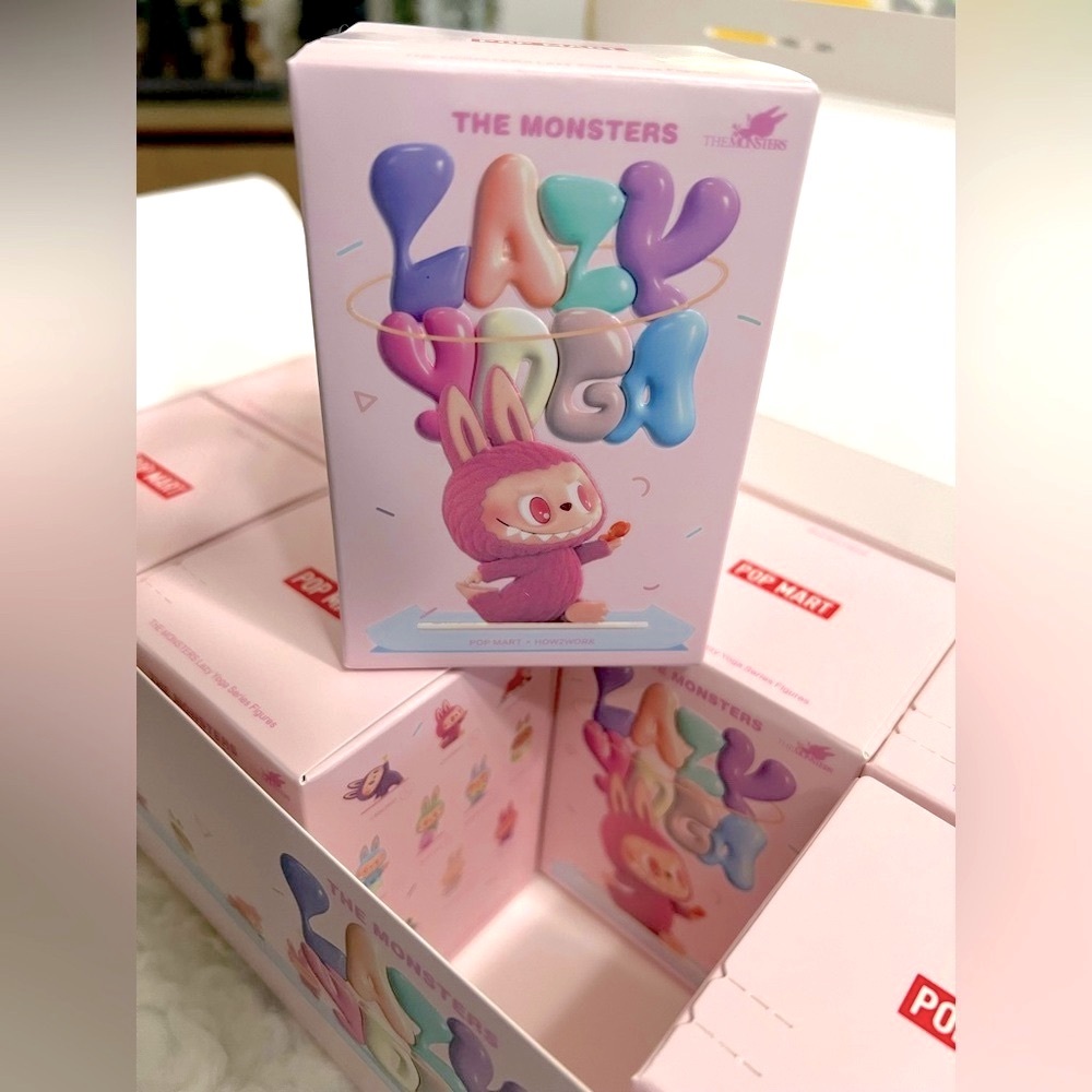 1/pcs only NIB LABUBU Lazy yoga Friends The Monsters Figurine